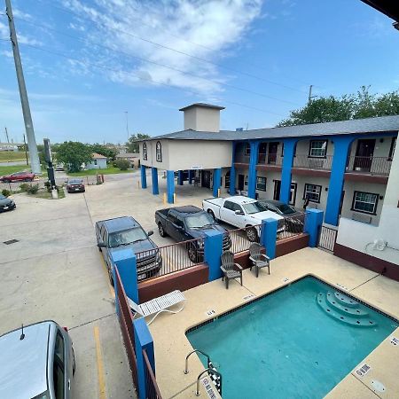 Airport Inn & Suites Corpus Christi Buitenkant foto