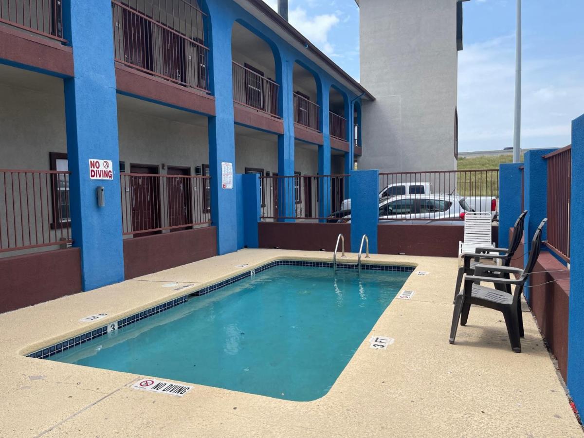 Airport Inn & Suites Corpus Christi Buitenkant foto