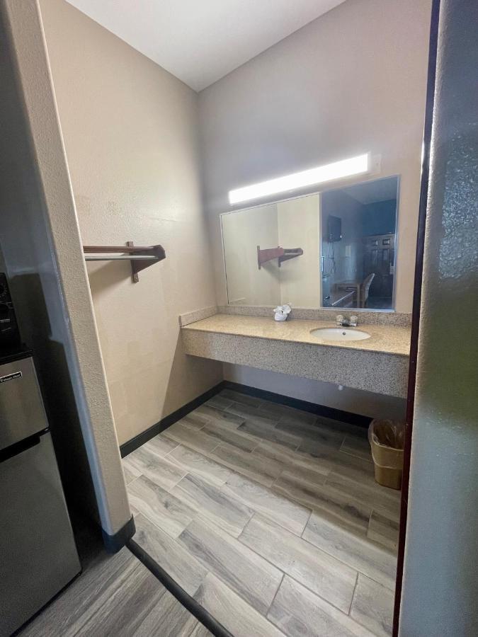 Airport Inn & Suites Corpus Christi Buitenkant foto